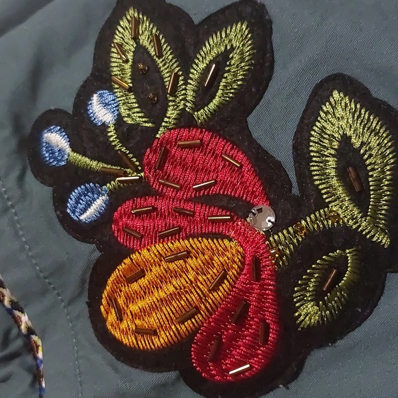 Jessica Simpson jacket - Picture 4 of 12